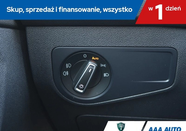Volkswagen Tiguan cena 95000 przebieg: 115242, rok produkcji 2017 z Skała małe 326